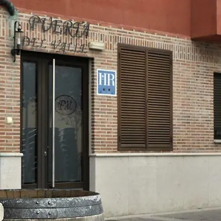 Puerta Del Valle Pensión *